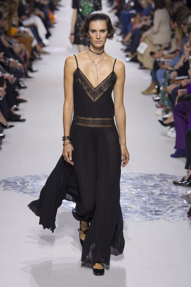 Dior suknelė