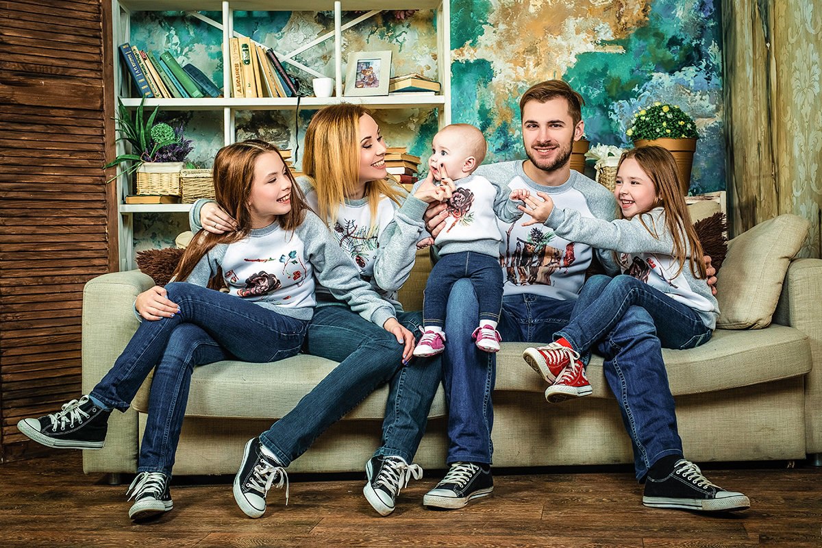 Drabužiai šeimos fotosesijai