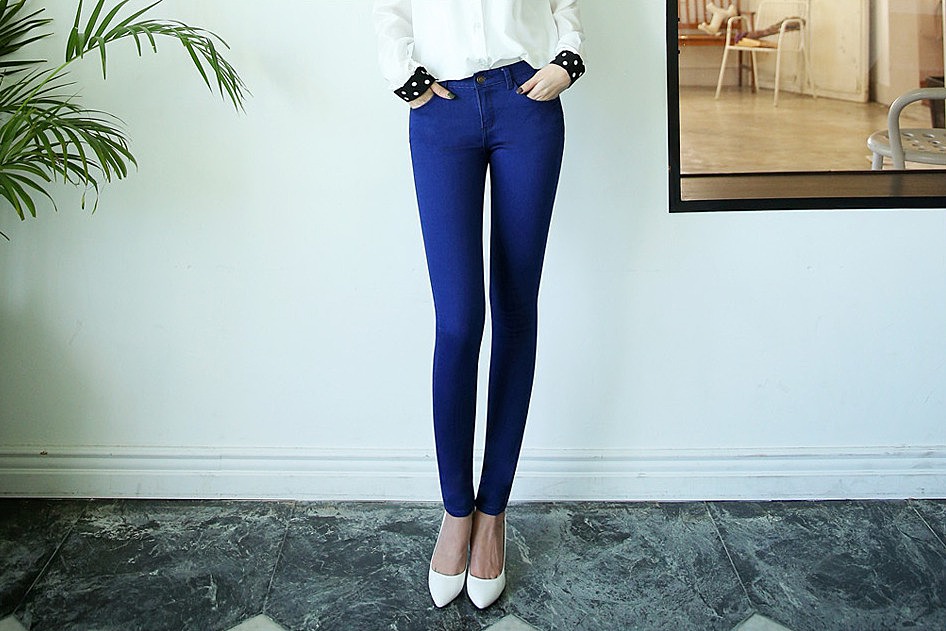 Blugi skinny eleganți, albastru strălucitor