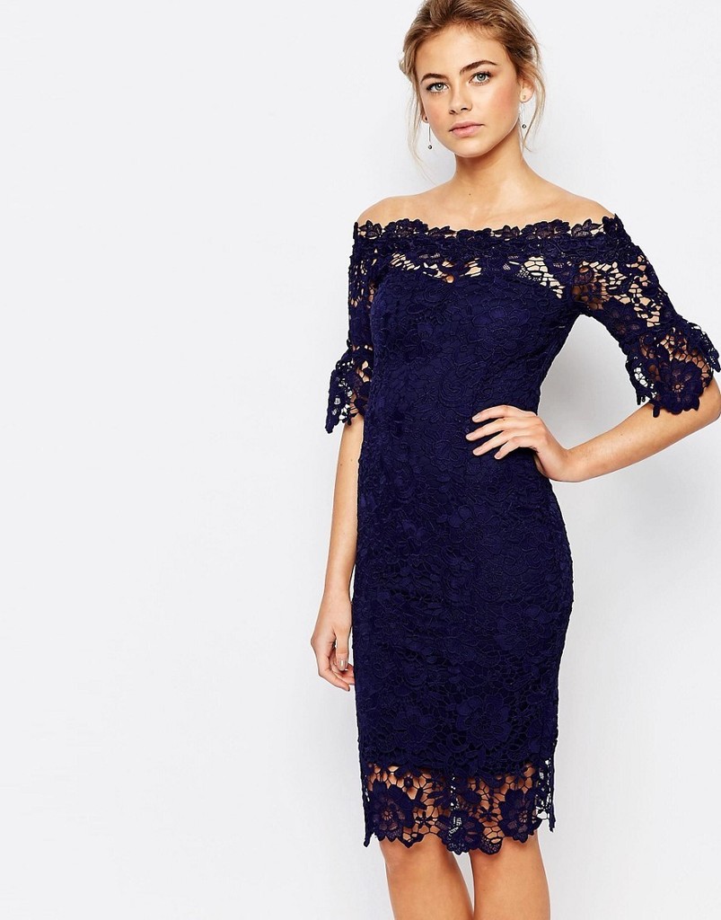 Dolce&Gabbana nėriniuota suknelė atvirais pečiais
